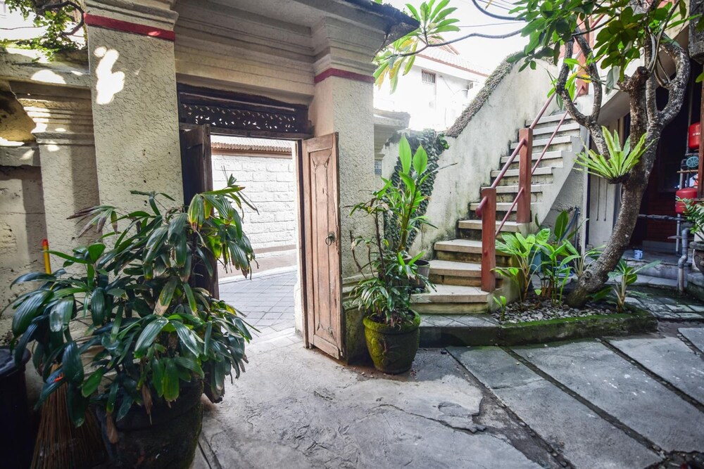 Puri Agung Homestay 23/30