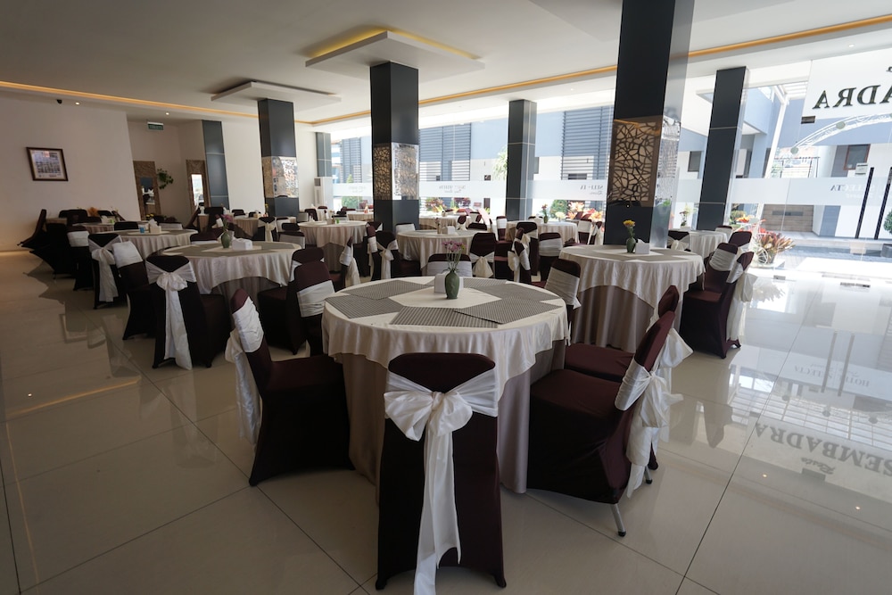 Selecta Hotel Batu Malang - Adults Only 33/50