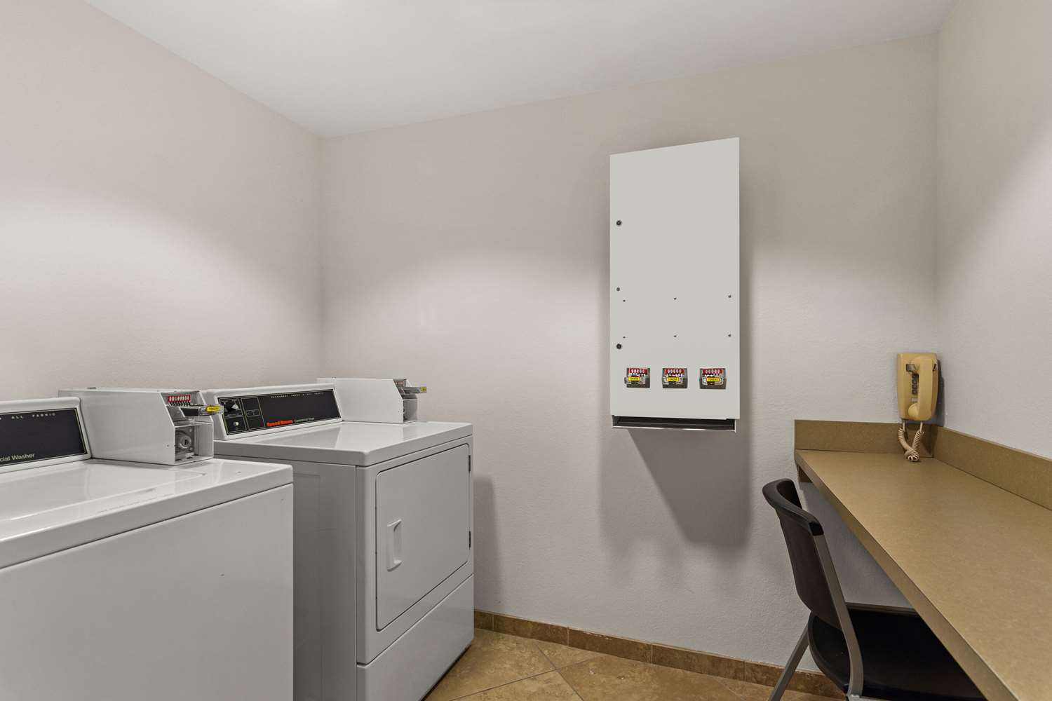 Comfort Suites Vero Beach I-95 5/17