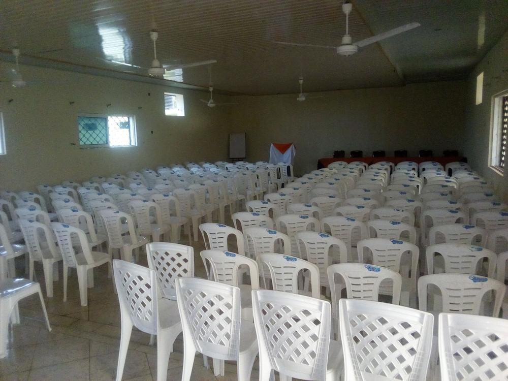 Kinondoni Diamond Hotel 12/20