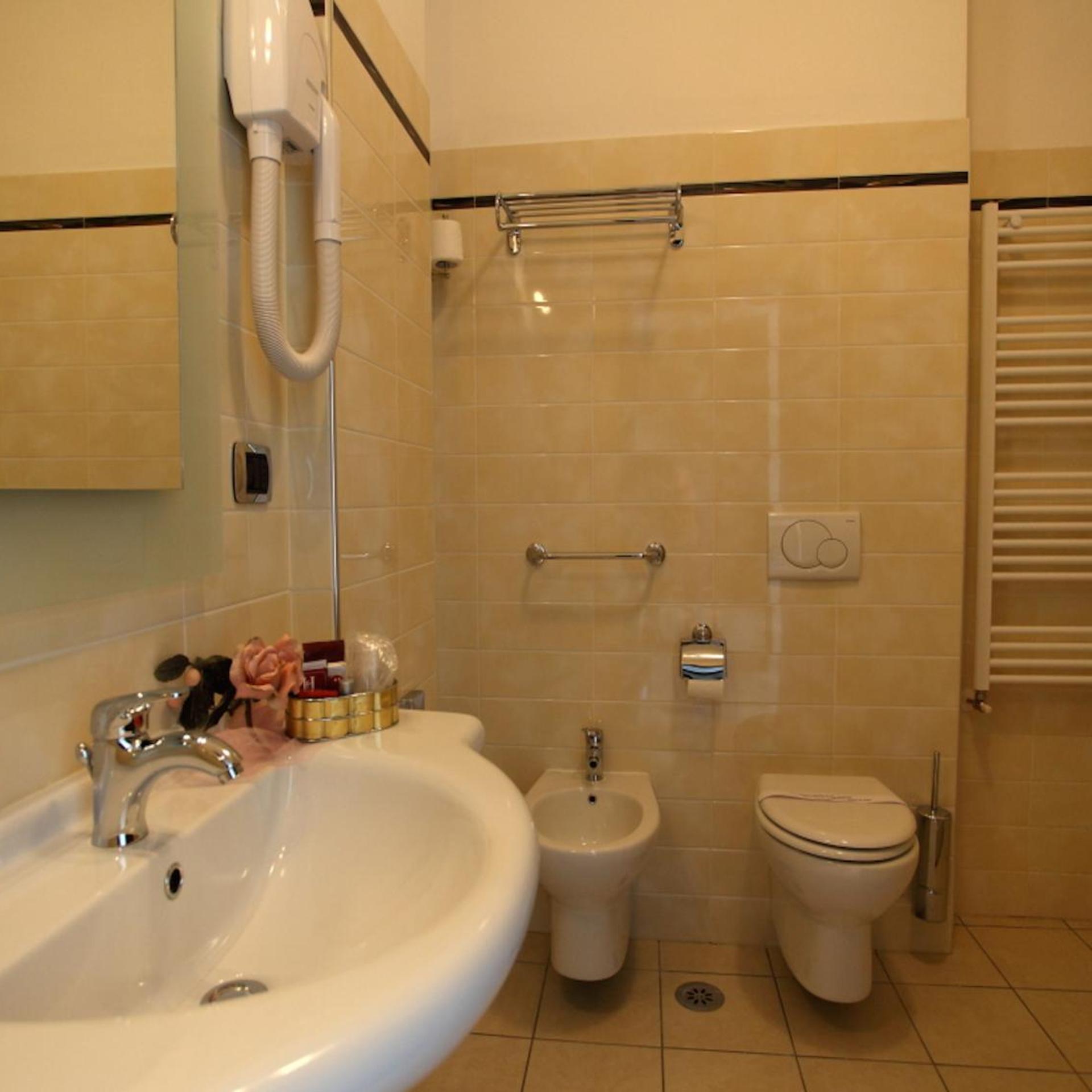 Euro Hotel 45/50