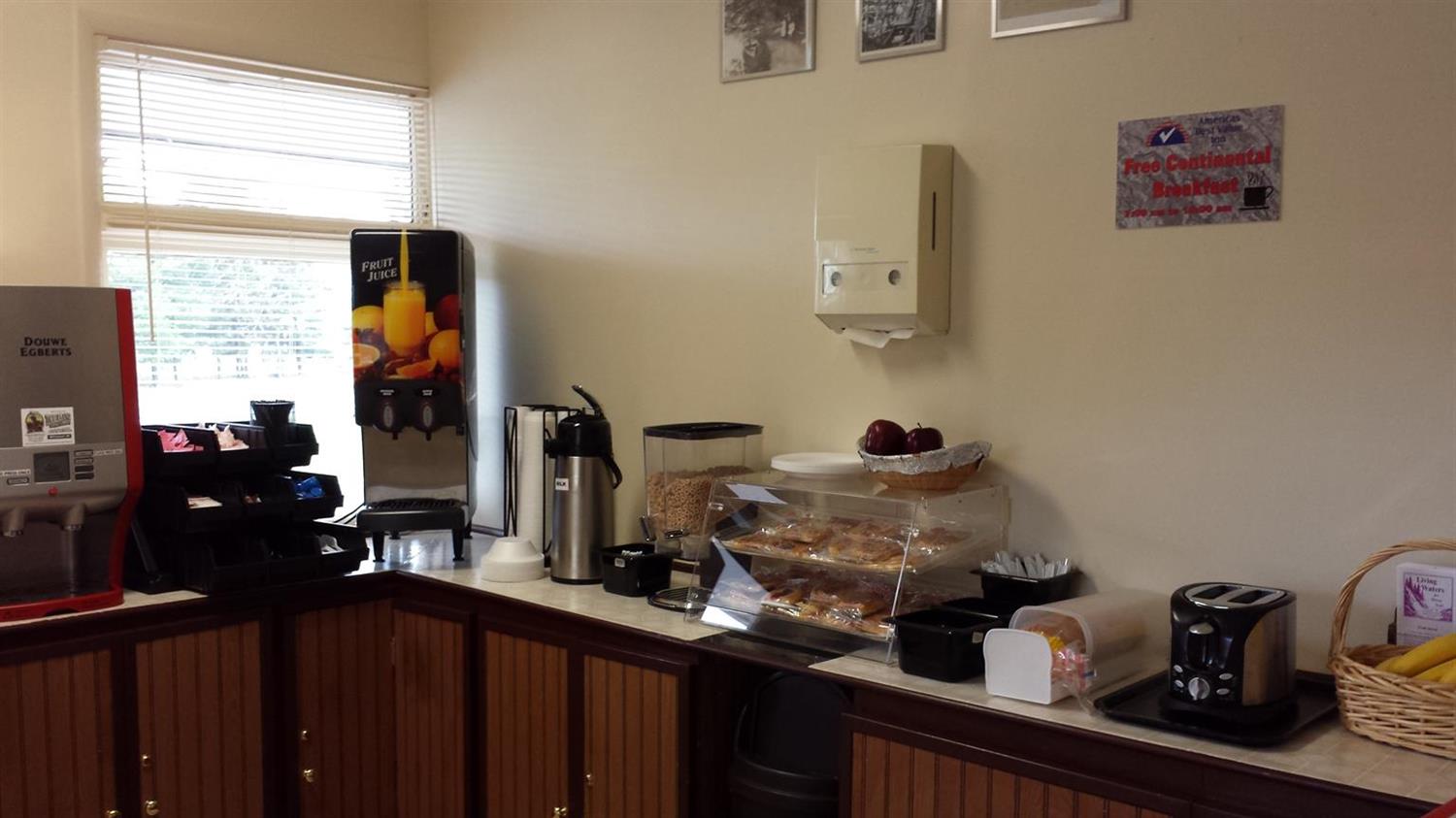 Americas Best Value Inn Palmyra Hershey 11/30