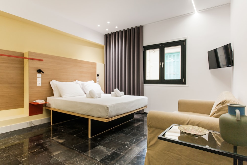 Greece U Around Athens Thissio Suites 11/50