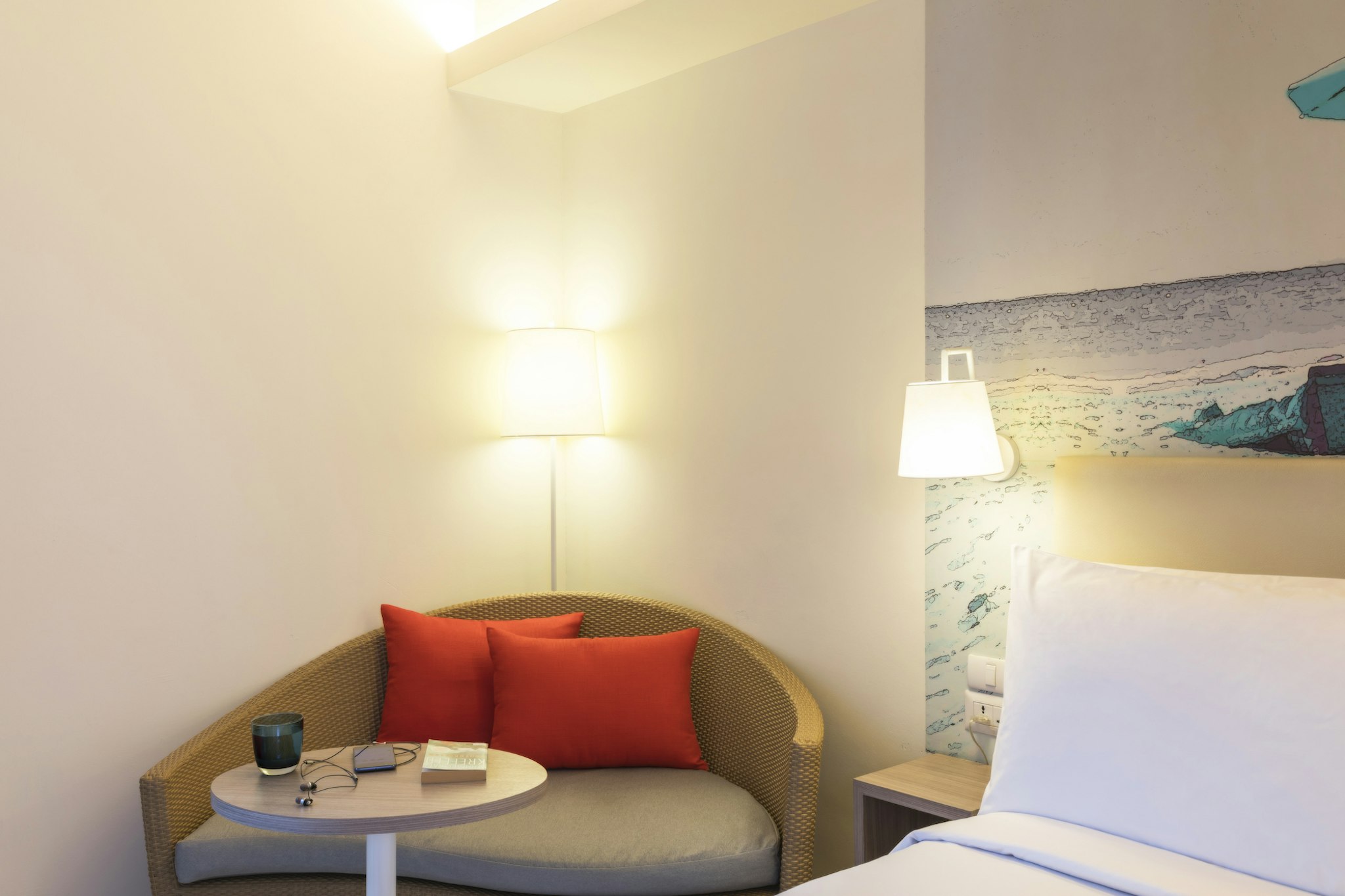 Travelodge Pattaya 8/20
