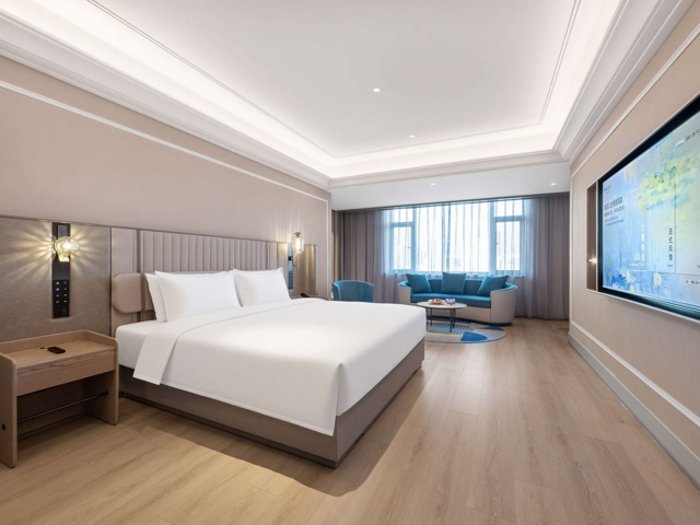 Mercure Shenyang Qingnian Avenue TV Tower 4/7