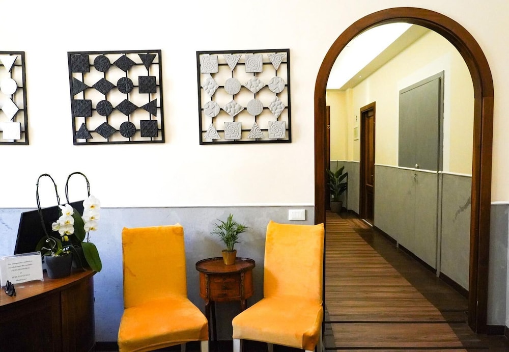 Caesar Place 5/40