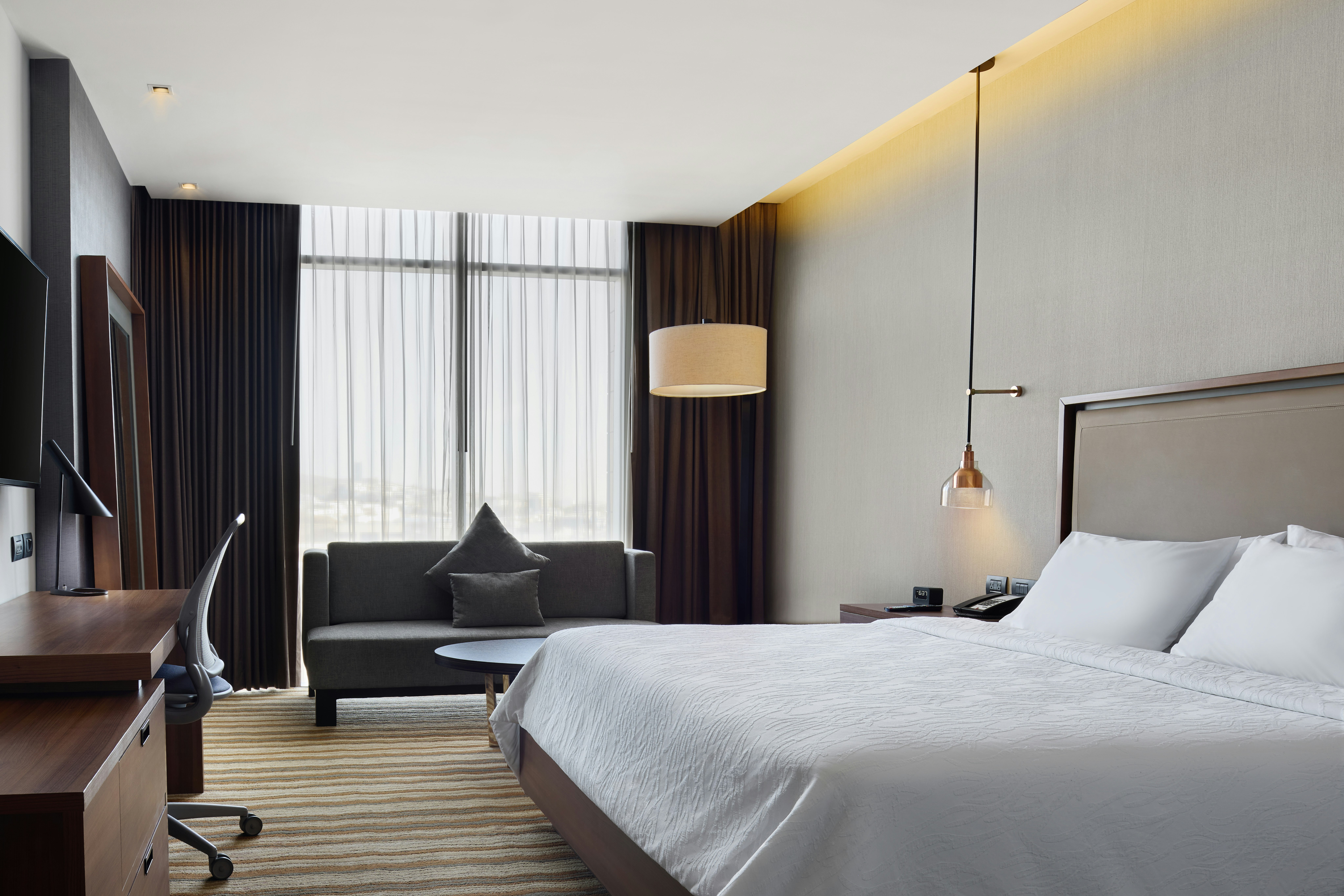 1 Bedroom, Suite, King Bed
