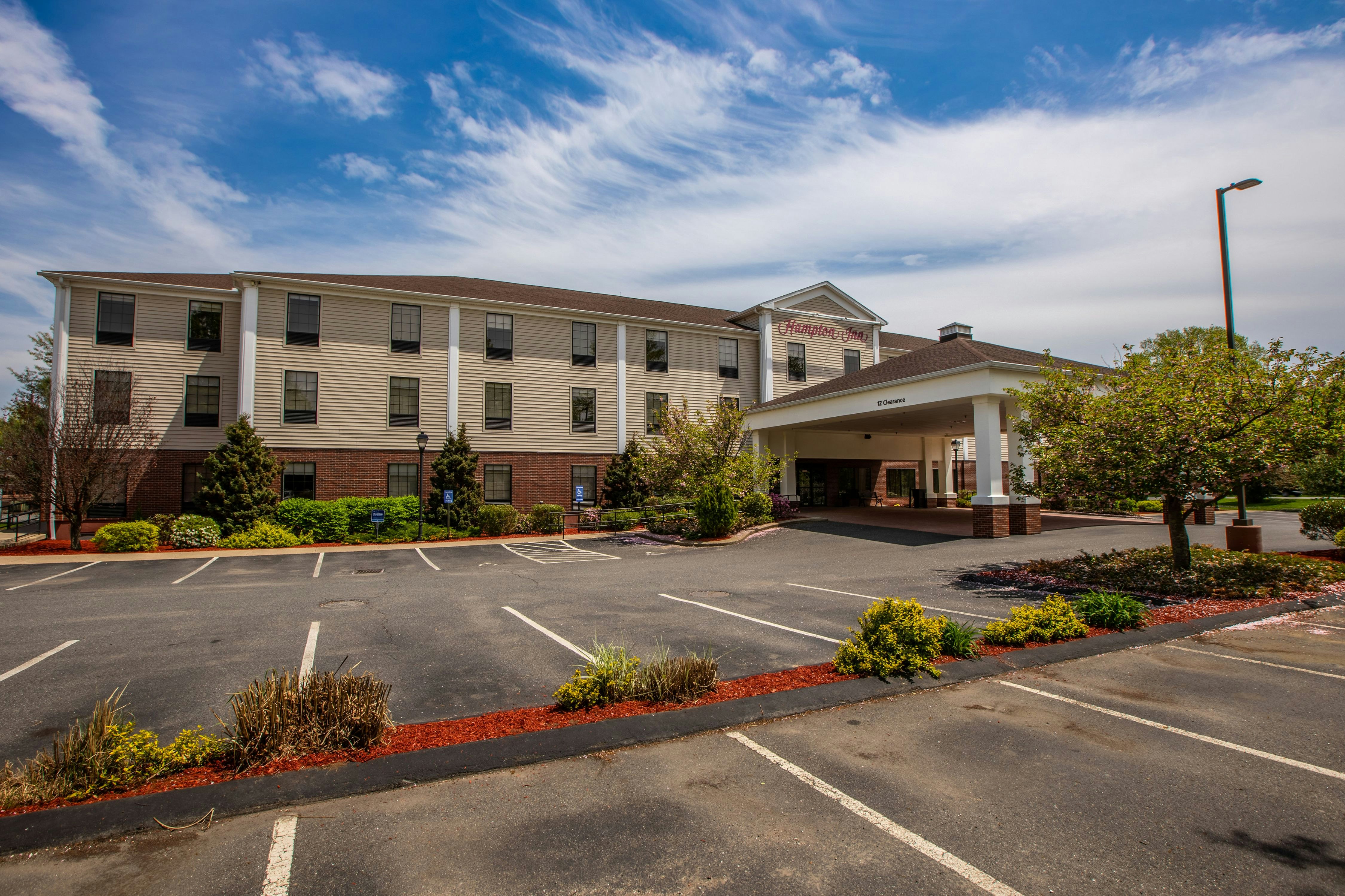 Hampton Inn Hadley-Amherst Area 43/44