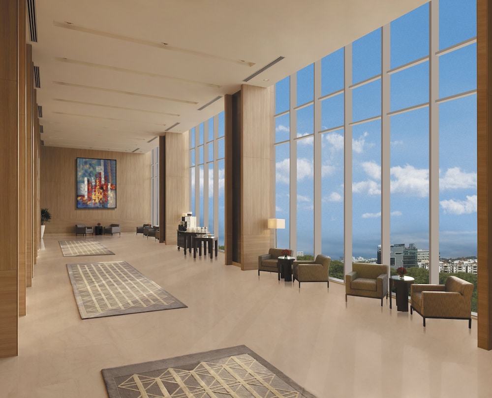 Trident Hyderabad 32/54