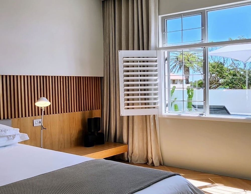 Grand, Suite, King Bed