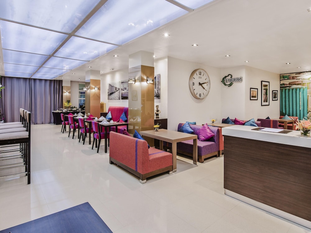Mercure Hanoi La Gare Hotel 45/68