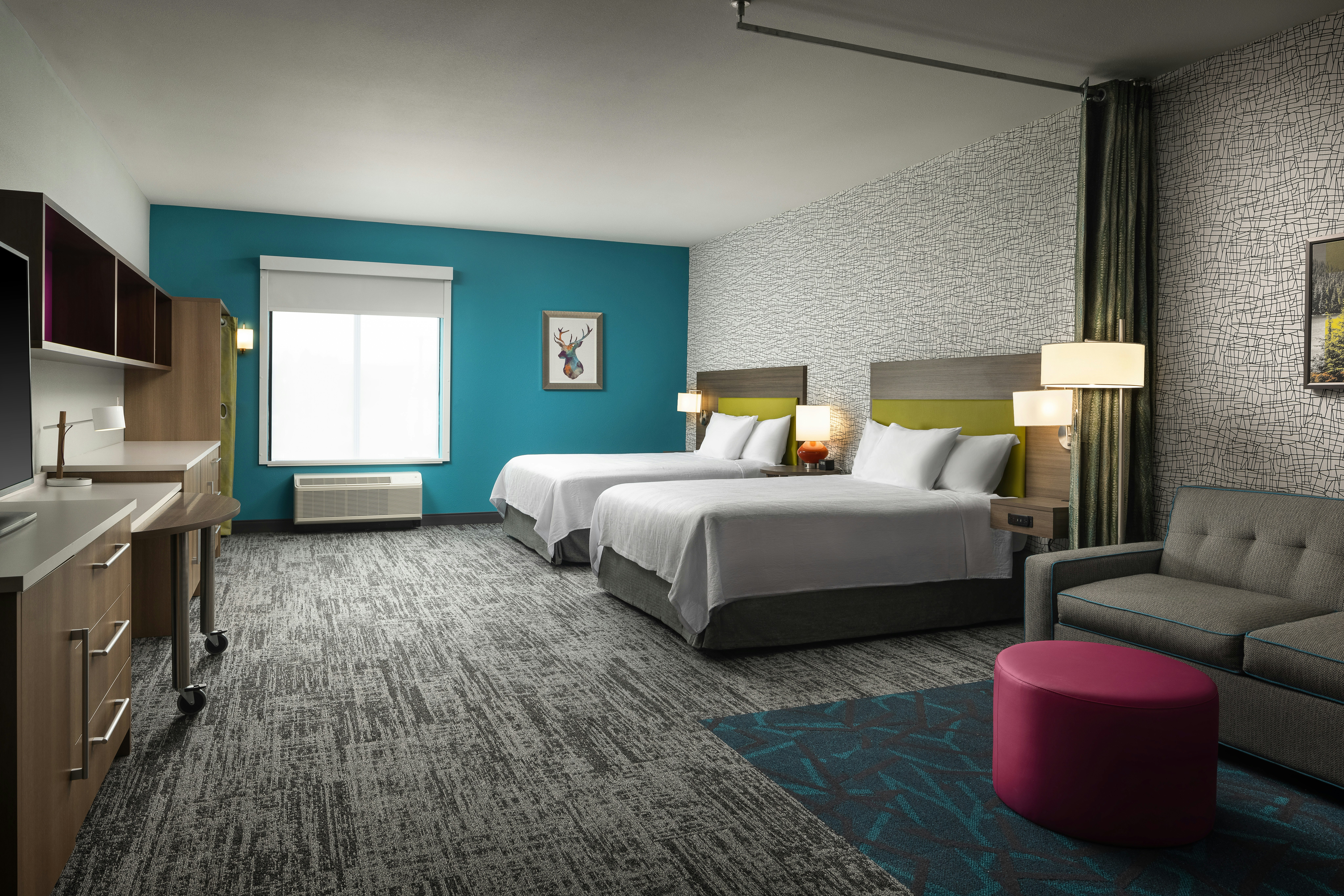 SUITE, QUEEN BED, ACCESSIBLE