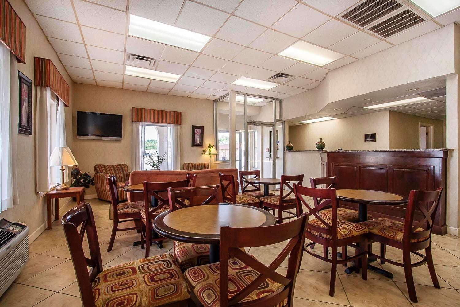 Quality Inn & Suites Covington 16/24