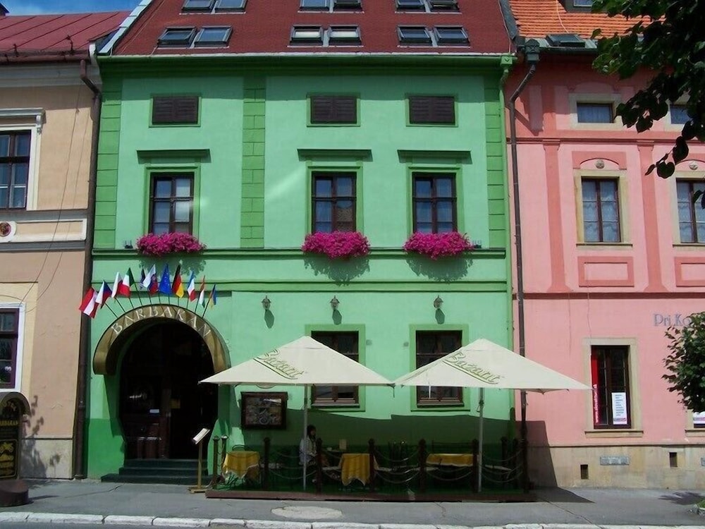 HOTEL BARBAKAN 1/38