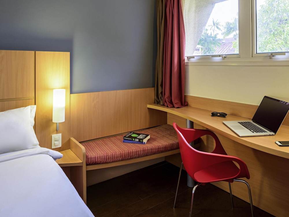 Ibis Belem Aeroporto 66/75