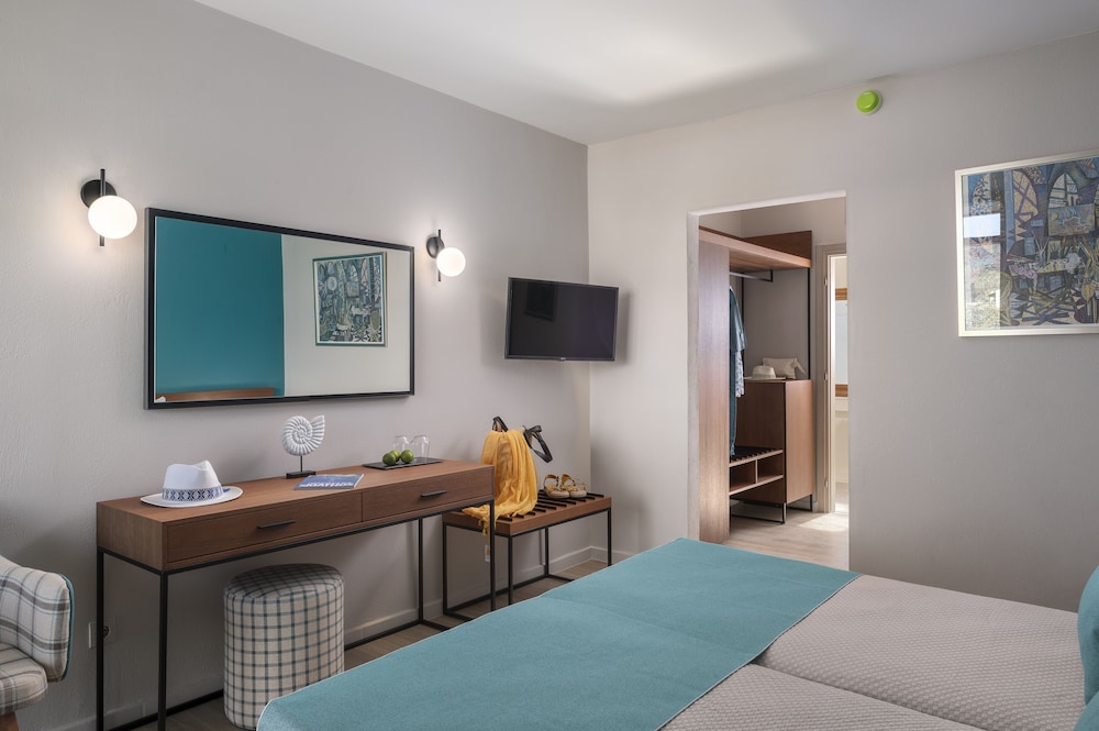 Alkyon Hotel 30/54