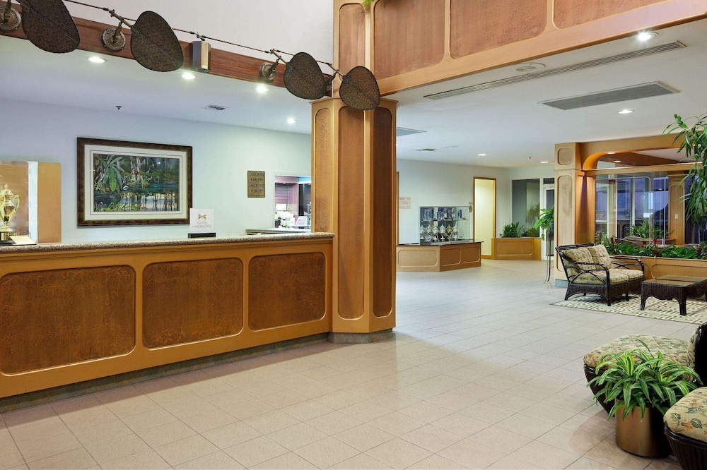 DoubleTree Beach Resort by Hilton Tampa Bay - North Redington Beach 10/59