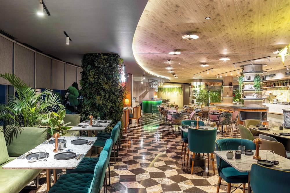 Opera Hotel Bosphorus 51/67