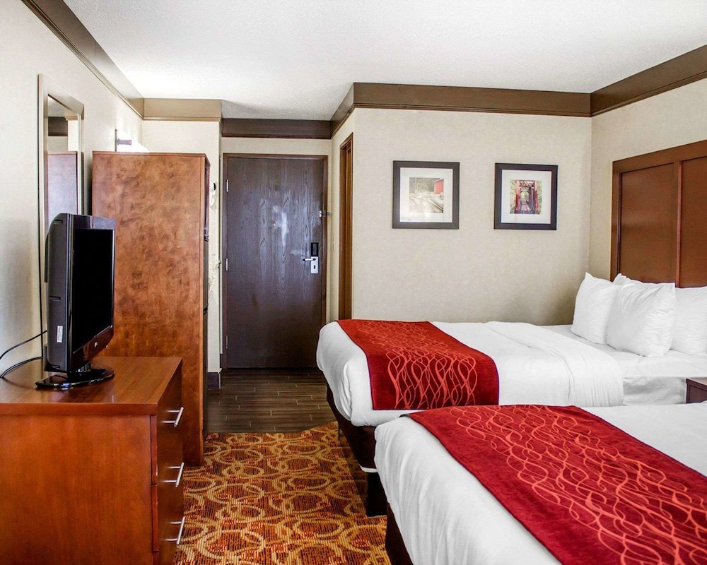 Comfort Inn Mount Vernon Downtown 7/28