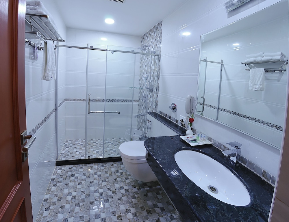 Metro Grand Hotel 42/42