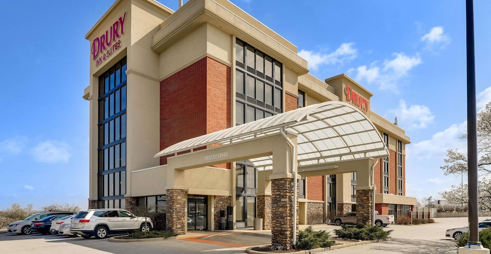 Drury Inn and Suites St Louis St Peters 45/50