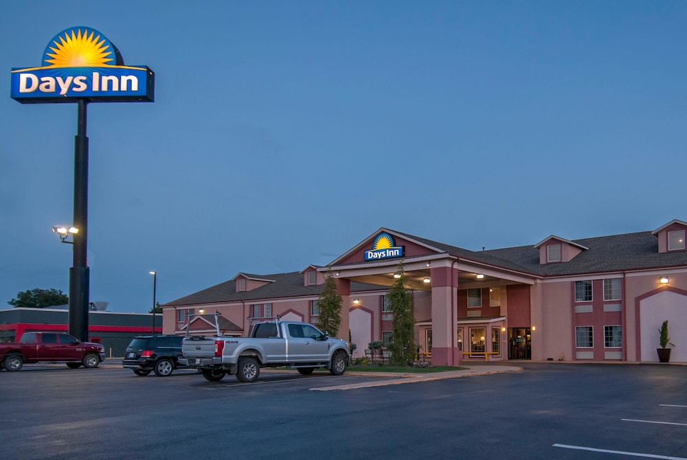 Days Inn by Wyndham Pauls Valley 1/21