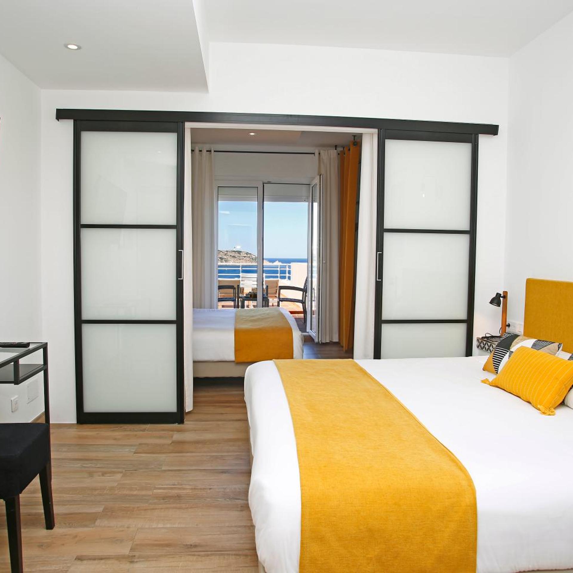 Panorama, Quadruple, Sea View, Balcony، Le Saint Erasme 3/6