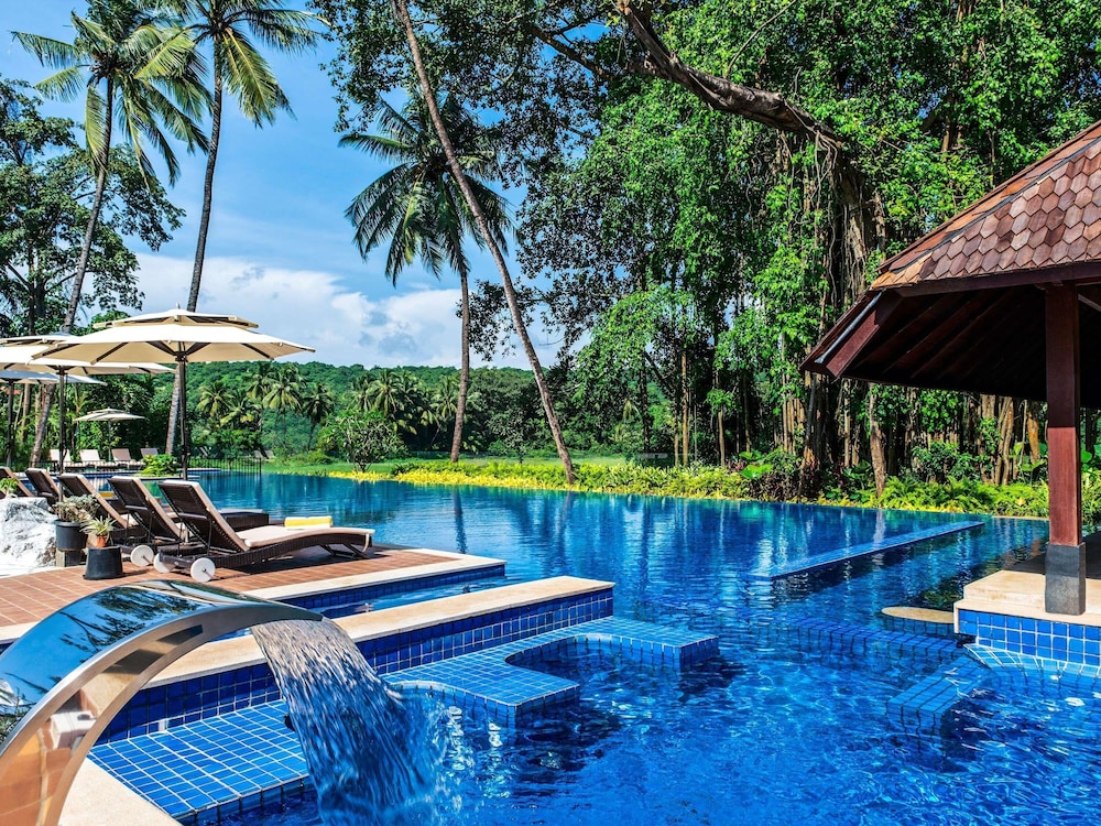 Novotel Goa Resort And Spa 35/77