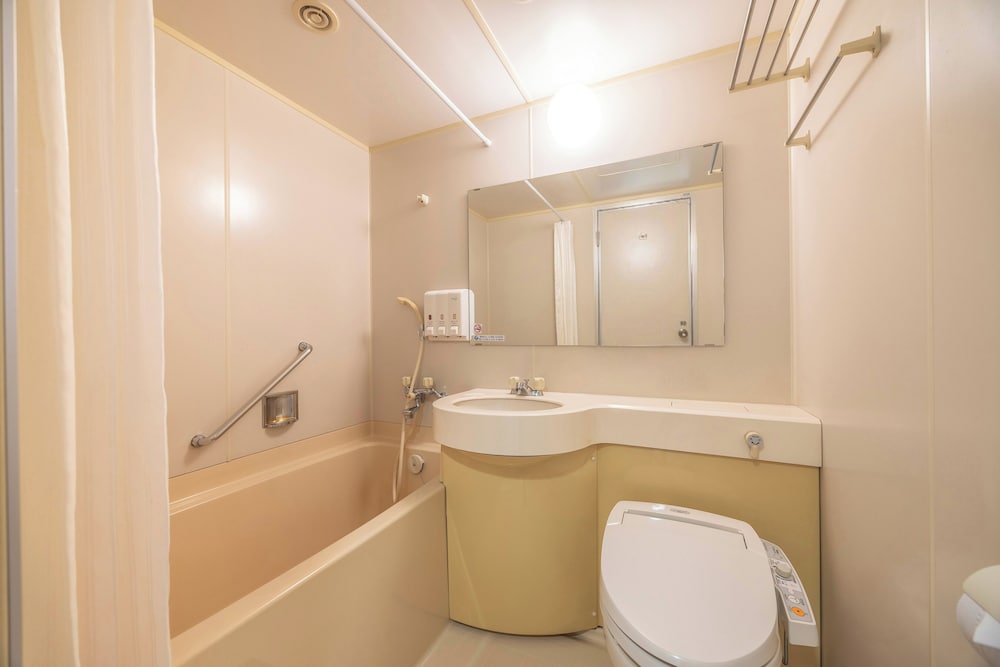 Hirosaki Plaza Hotel 49/50