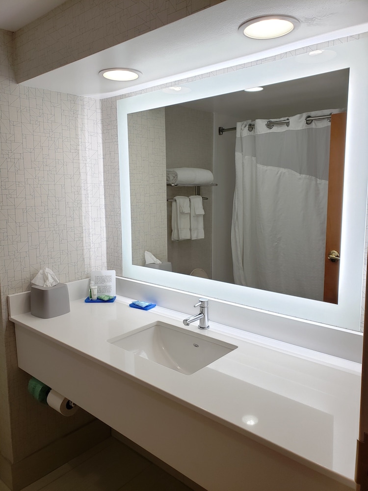 Holiday Inn Express Edgewood Aberdeen Bel Air 21/51