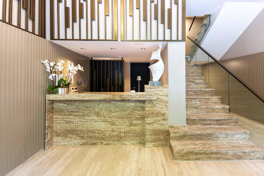 AHC Taksim Hotel 7/73