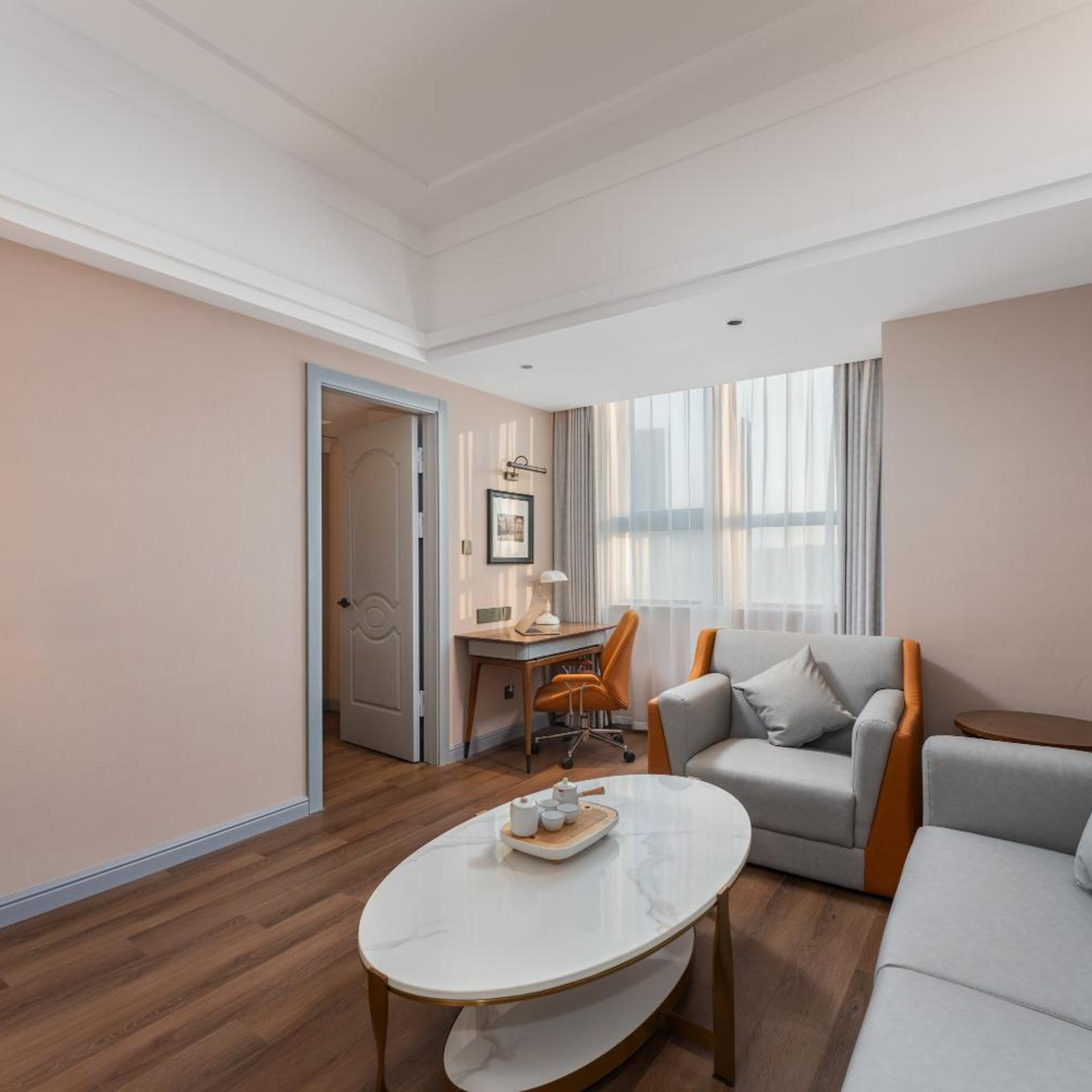 Vienna International Hotel (Shanghai National Exhibition and Convention Center Cao'an Road) 24/28