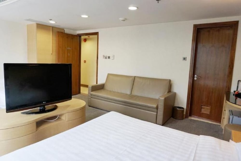 H1 Hotel 35/55