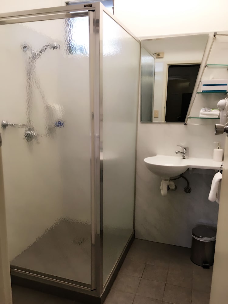 Apollo Motel Biloela 63/68