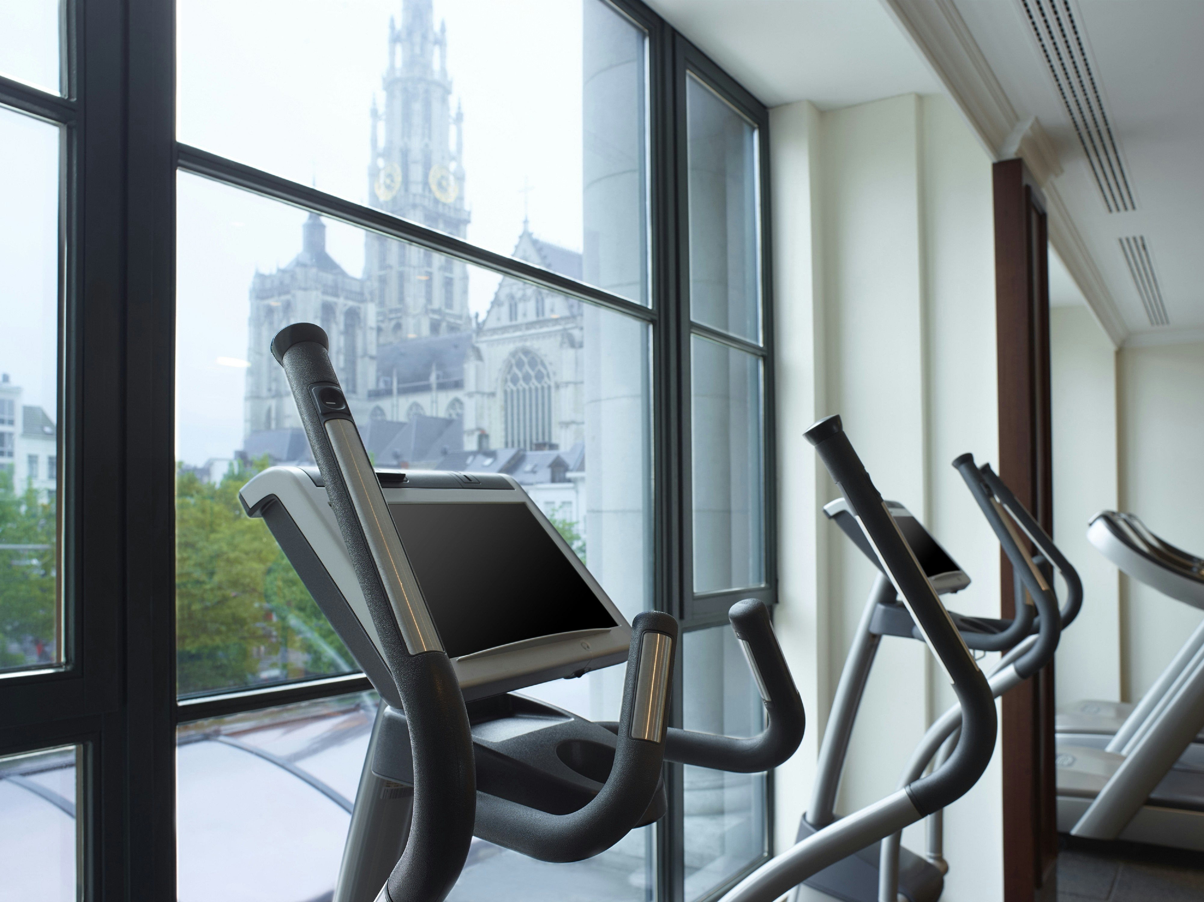 Hilton Antwerp Old Town 24/49