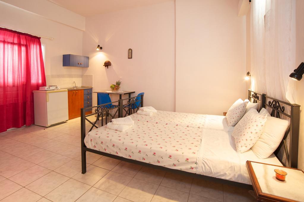 NOSTOS STUDIOS & APARTMENTS 7/21