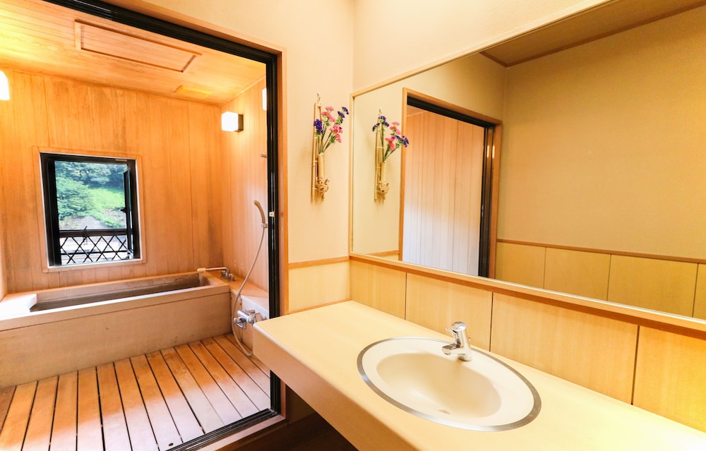 Hotel Mukaitaki 27/28