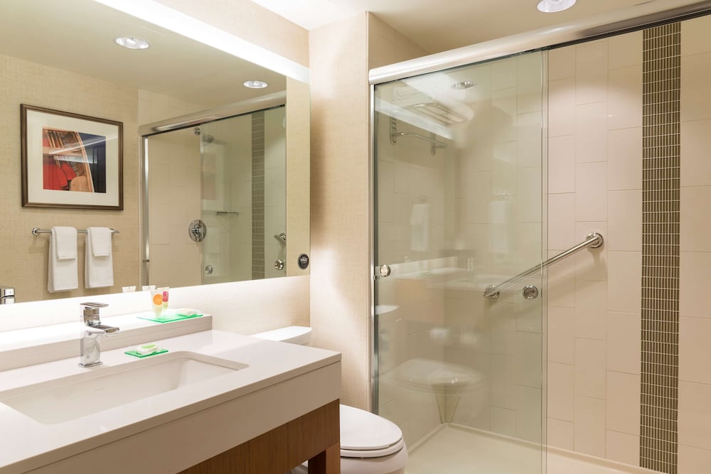 Hyatt Place Ann Arbor 12/53