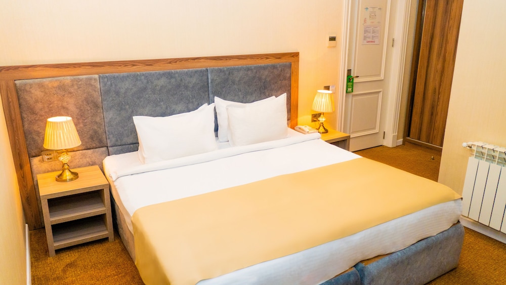 غرفة اقتصادية بسرير مزدوج أو سريرين منفصلين، Grand Midway Hotel Baku 3/10