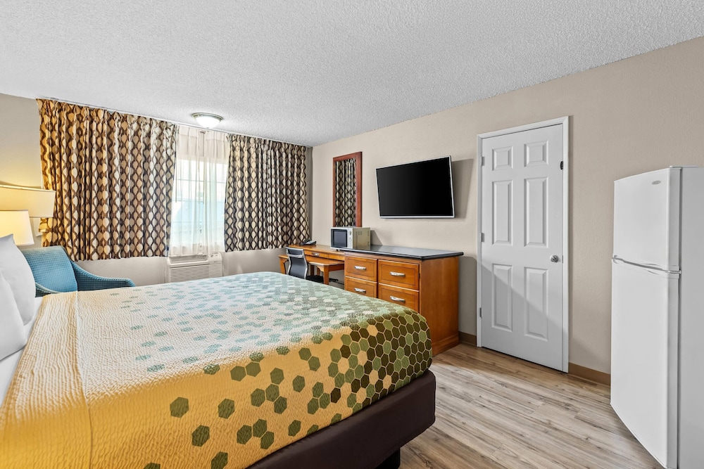 Room, King Bed, Accessible