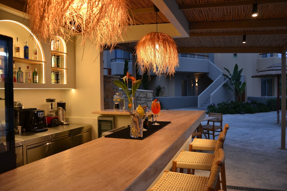 Villaggio Mare Suites 47/60