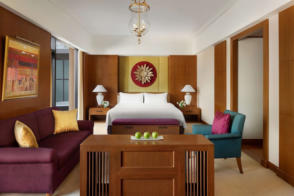 Shangri-La Chiang Mai 22/65