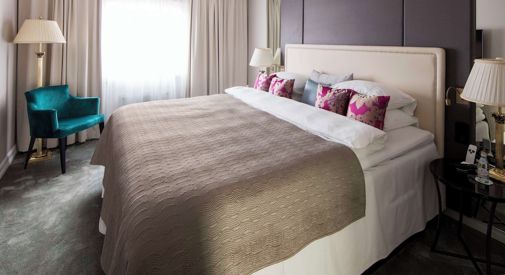 Penthouse Suite