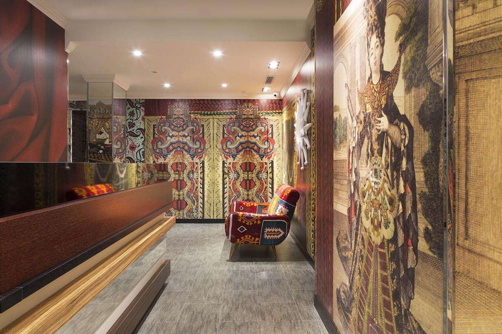Hotel Du Continent 49/65