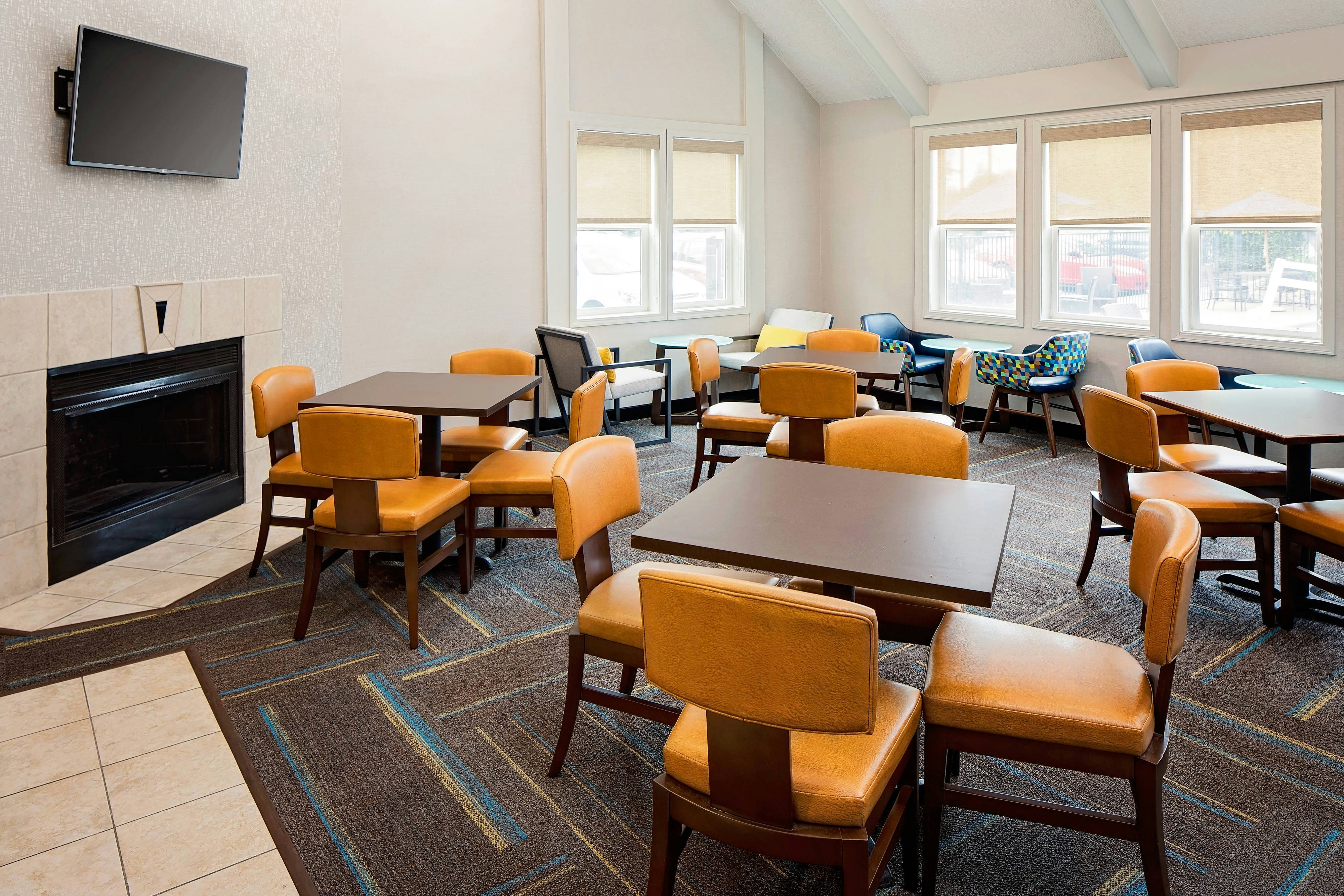Residence Inn by Marriott Palo Alto Mountain View 17/21