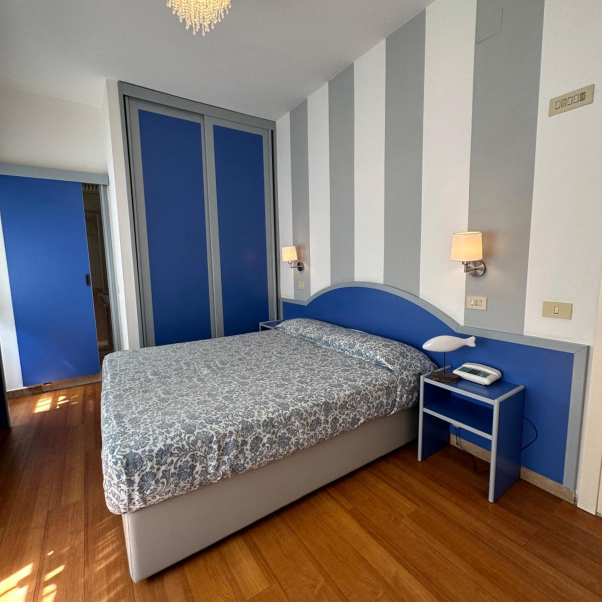 Hotel Mon Pays 20/50