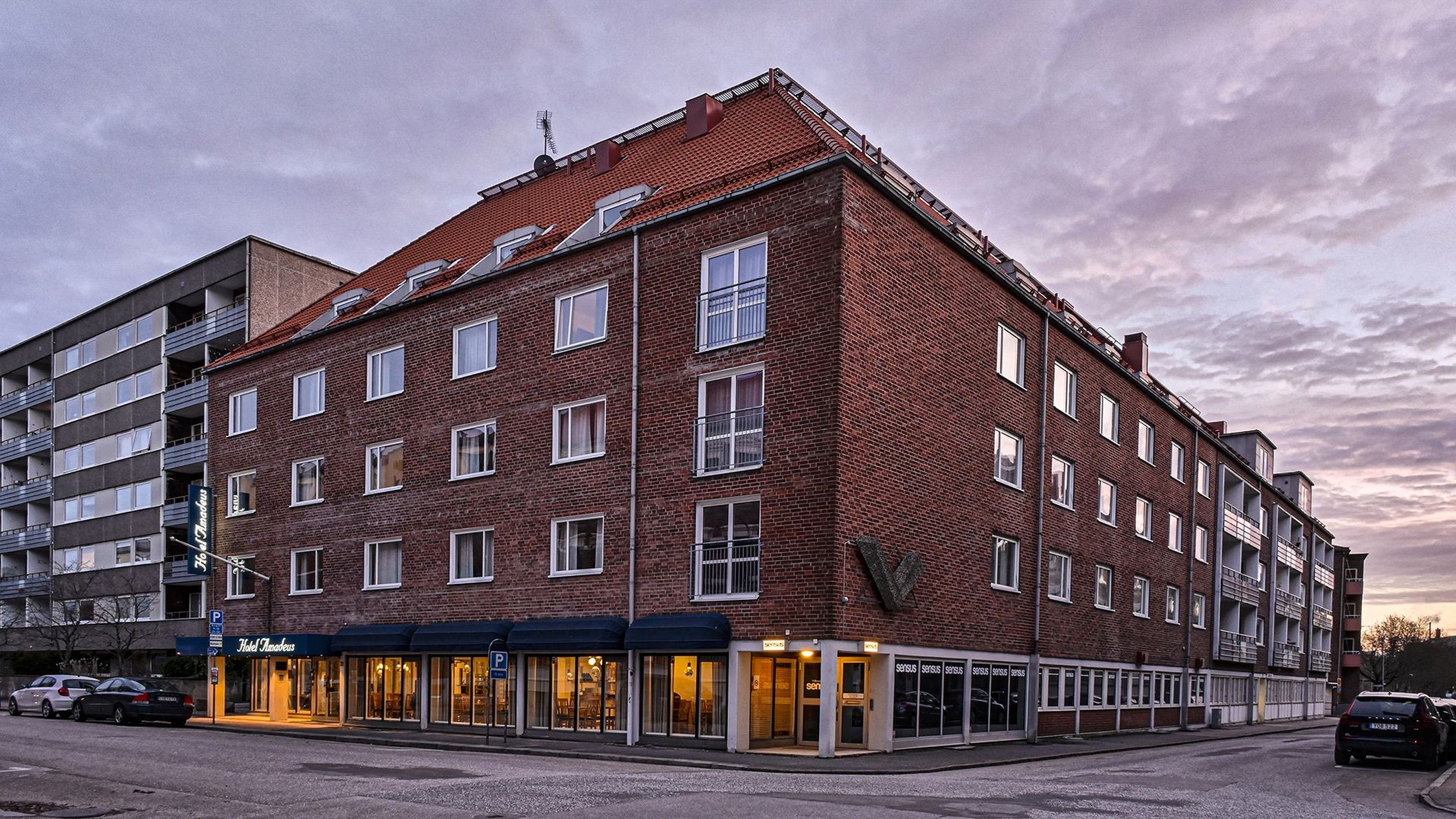 Hotel Amadeus by First 2/28