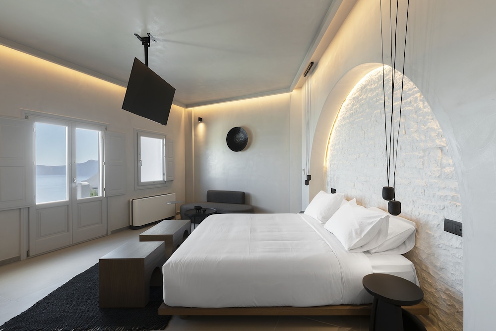SUPERIOR, SUITE, SEA VIEW, OUTDOOR JETTED TUB