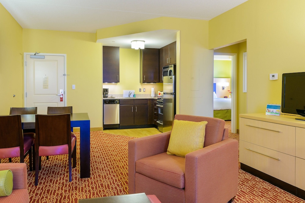 Towneplace Suites By Marriott Frederick 23/31