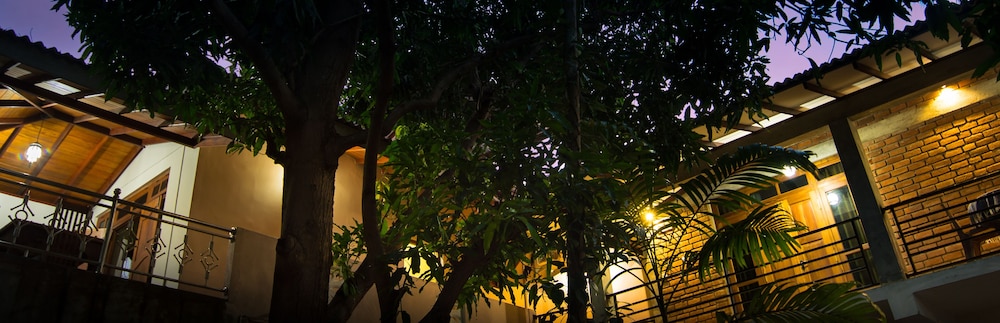 Binara Home Stay -Tourist Lodge 32/35